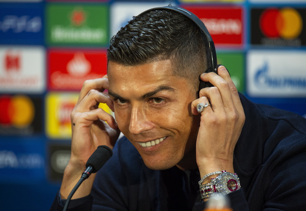 Ronaldo thyen rekordin për rrjetet sociale