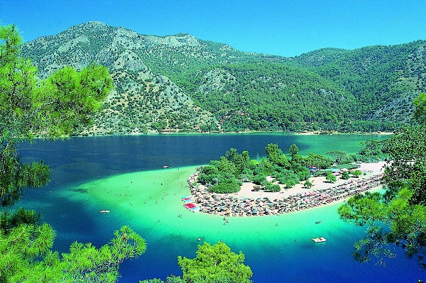 “TTi Viaggi:” Shqipëria, destinacion perfekt