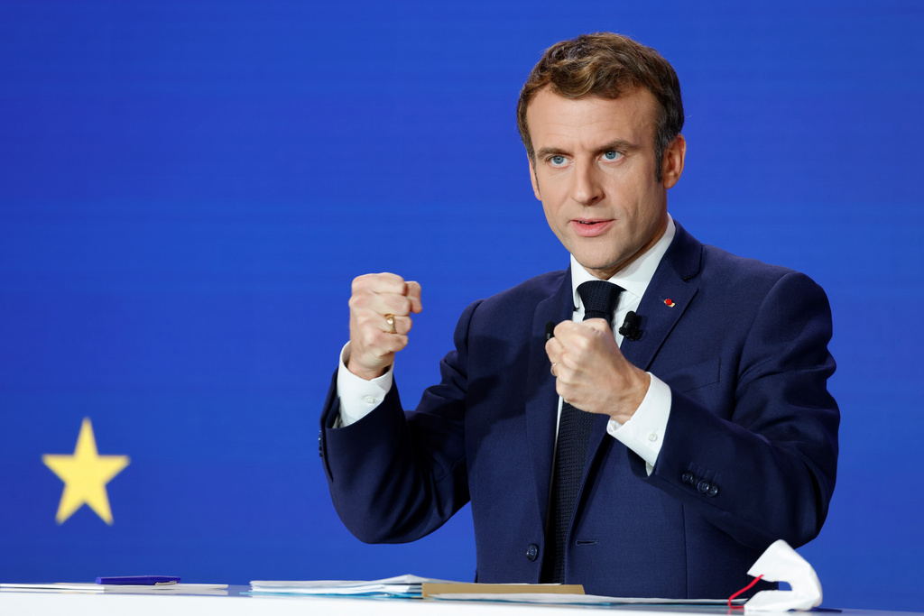 Lëvizjet diplomatike të Trumpit shqetësojnë Evropën, Macron thërret liderët evropianë në samit të jashtëzakonshëm