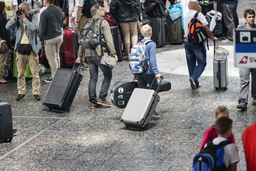 Zviceranët, gjithnjë e më të shqetësuar nga emigracioni në rritje