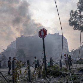 Gaza: Mbi 70 të vrarë nga sulmi izraelit në një ndërtesë shkolle