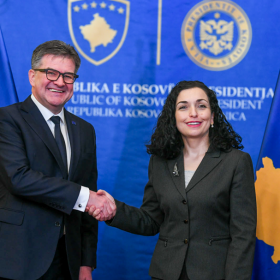 Iu kërkua takim me Lajçakun, Presidentja e Kosovës nuk e takoi, ja arsyeja