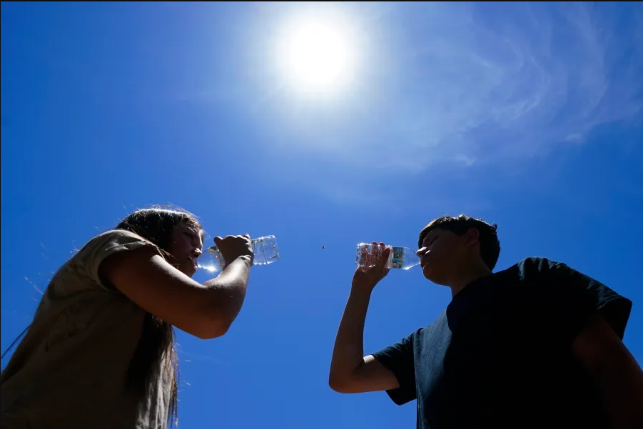 Temperaturat e larta priten të vazhdojnë edhe më tej në Zvicër