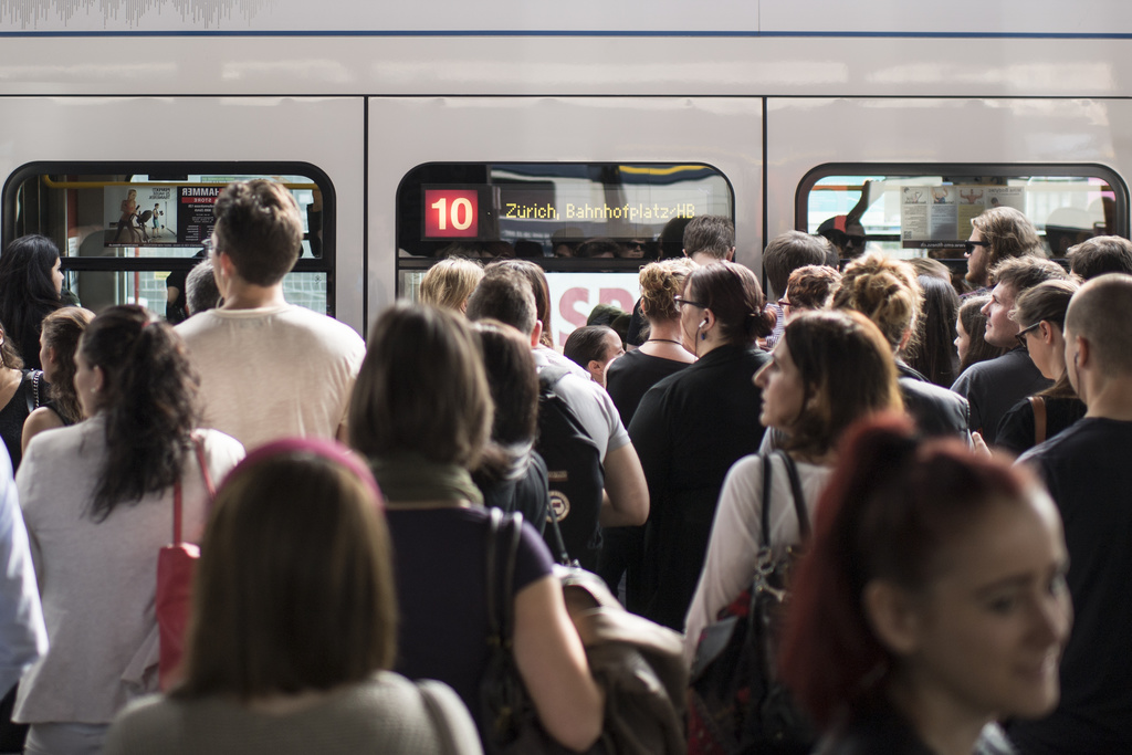 Transport publik falas për të rinjtë në Gjenevë