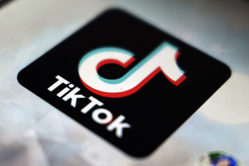 Ndalohet përdorimi i TikTok në SHBA