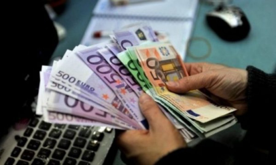 Nga janari deri në nëntor, diaspora dërgoi 1.2 miliardë euro në Kosovë