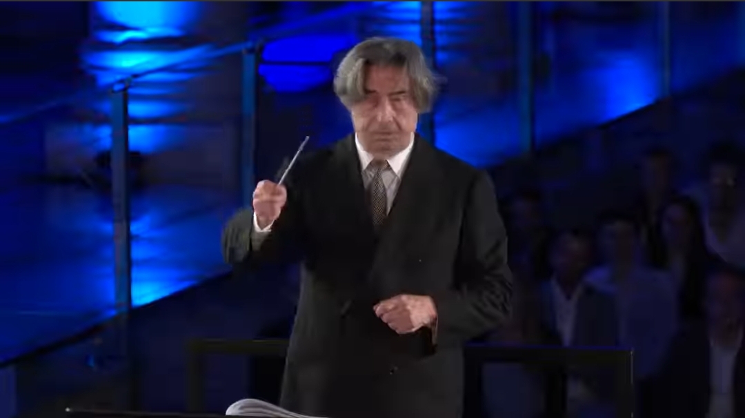 Dirigjenti italian Riccardo Muti udhëhoqi për herë të 7-të koncertin e Vjenës