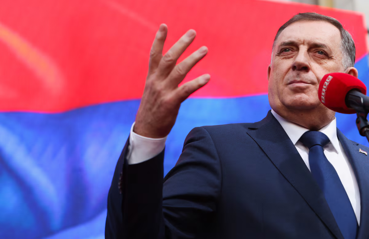 Millorad Dodik dënohet me një vit burgim dhe gjashtë vjet ndalesë të ushtrimit të detyrës së presidentit të RS-së