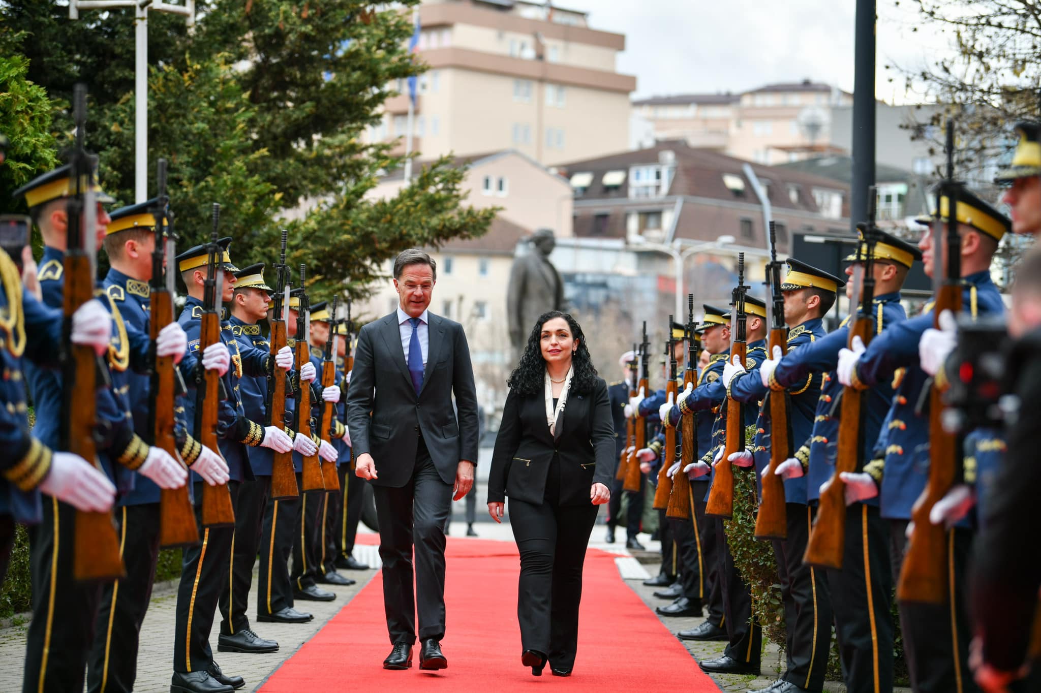 Rutte: Përkushtimi i NATO-s për stabilitet mbetet i qëndrueshëm